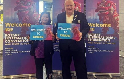 Manee och Björn på Rotarys Convention i Taiwan.